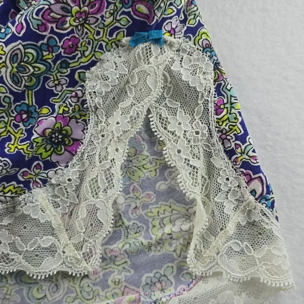 Victoria's Secret Blue Floral Lace Trim Cami Romper‎ Small